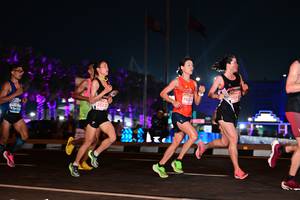 BIB: 762, 7838, 23273
                            <button type="button" onclick="openModal(15051213)" class="btn btn-primary btn-sm float-right btn-popup" data-toggle="modal" data-target=".modal-high-quality">
                        <i class="fas fa-shopping-cart"></i> Add to Cart
                    </button>
                                            <button type="button" onclick="isThisMe(15051213, true)" class="btn btn-success btn-sm float-right btn-popup btn-isme hidden" data-toggle="tooltip" data-placement="bottom" title="นี่คือรูปของคุณใช่ไหม คลิกที่นี่เพื่อเอาเข้าอัลบั้ม">
                        <i class="fas fa-plus"></i> Add to album
                    </button>
                    <button type="button" onclick="isThisMe(15051213, false)" class="btn btn-warning btn-sm float-right btn-popup btn-isnotme hidden">
                        <i class="fas fa-ban"></i> Remove from album
                    </button>